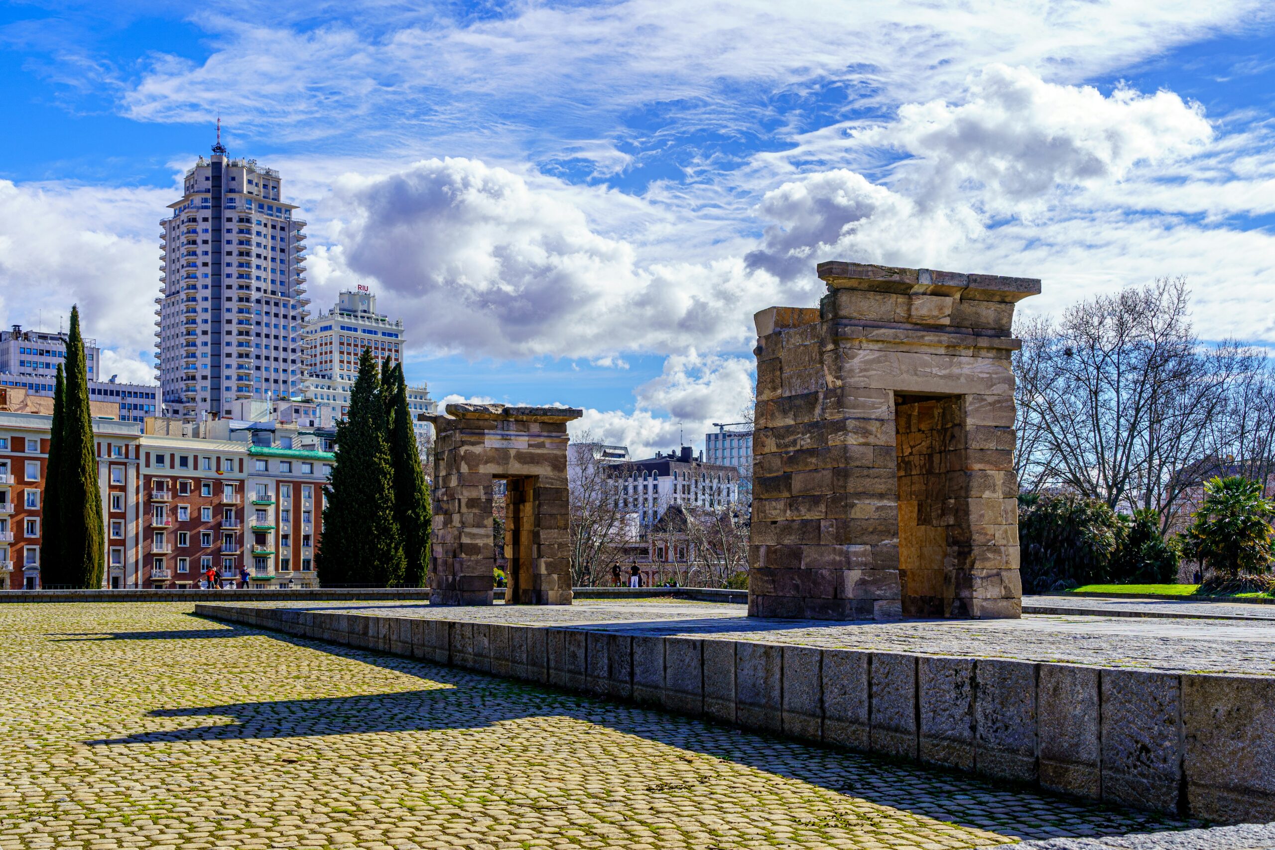 Museums, Tapas and Movida: The 10 Best Things To Do In Madrid